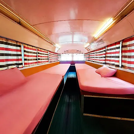 Pd London Bus Retro Villlage-2
